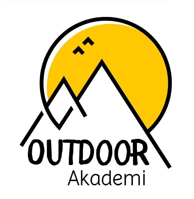 Outdoor Akademi dikey logo
